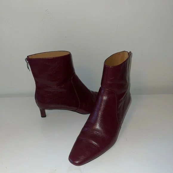 Madewell The Dimes Kitten-Heel Boot in Crinkle Leather - Deep Merlot (Burgundy) - Picture 4 of 11